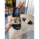 45위 LOUIS VUITTON  루이비통 여성용 슬리퍼 L89844