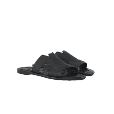 32위 LOUIS VUITTON 루이비통 오아시스 뮬 모노그램 슬리퍼 L21001