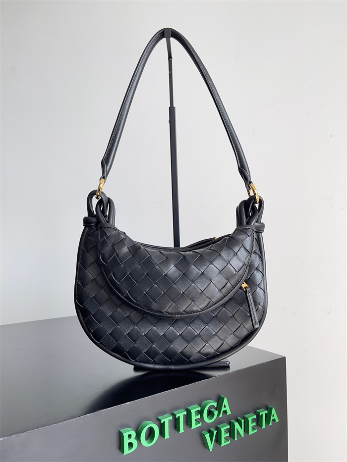 BOTTEGA VENETA 보테가베네타 제멜리  B776764 2COLOR