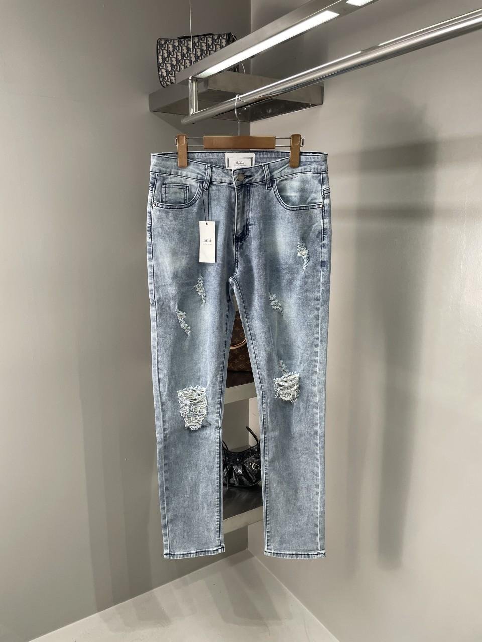 AMI 아미 블랙 하트 청바지