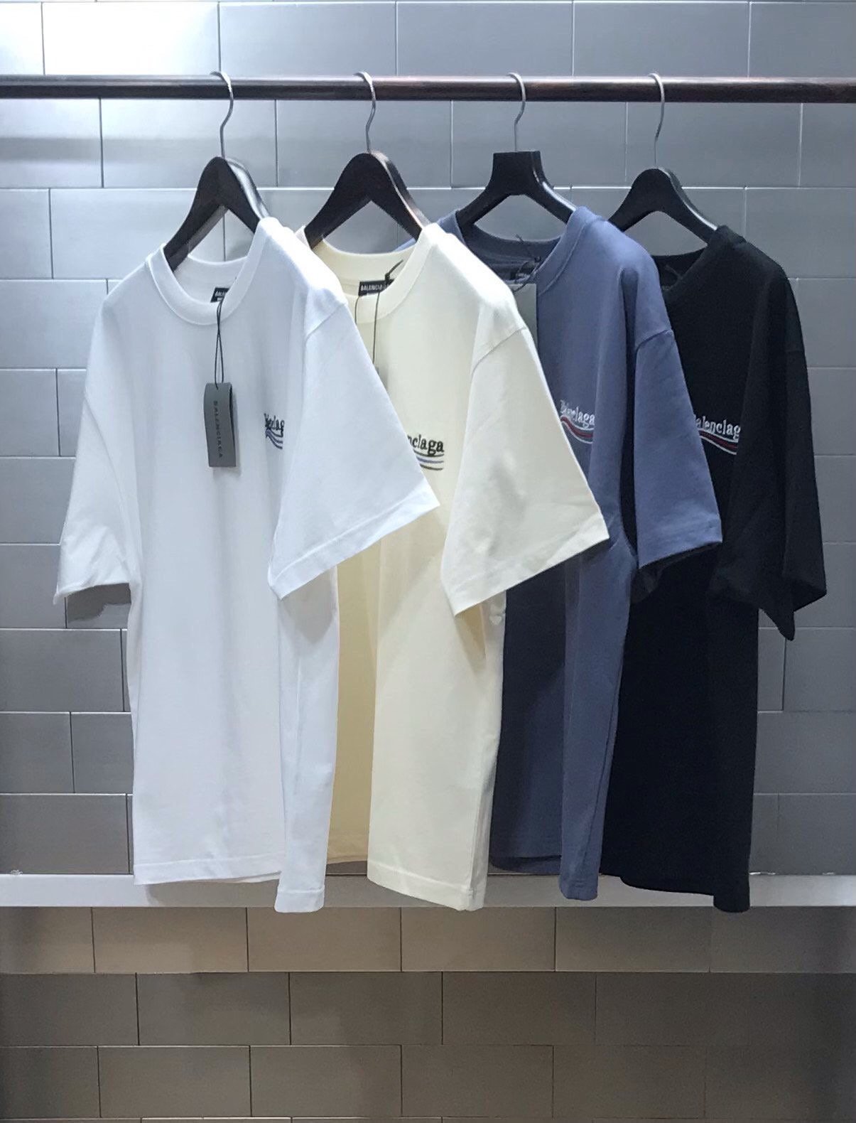 BALENCIAGA 발렌시아가 웨이브자수 반팔티셔츠