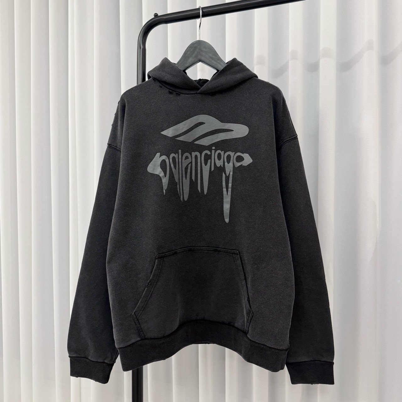 BALENCIAGA 발렌시아가 3B 리퀴파이드 후디