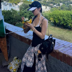 CHANEL 샤넬 백팩 AS6910