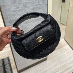 CHANEL 샤넬 23B 캐비어 퀼티드 미니 탑핸들 백