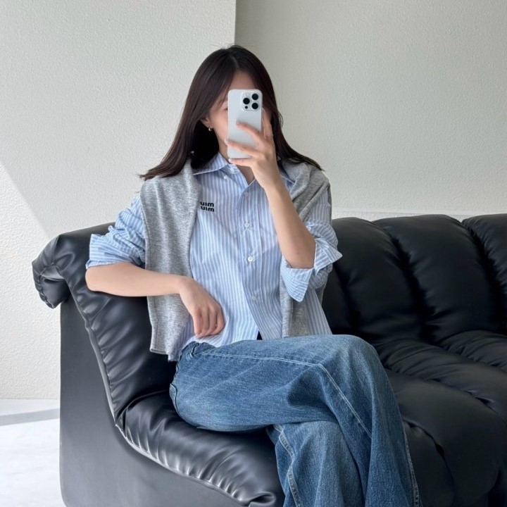 MIUMIU 미우미우 여성 스트라이프 셔츠 2COLOR