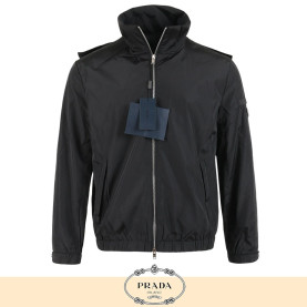 PRADA 프라다 클래식 블랙 삼각로고 빅후드 바람막이