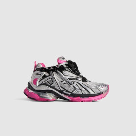 BALENCIAGA 발렌시아가 러너 스니커즈 677402