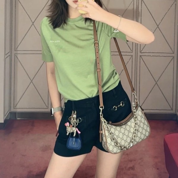 GUCCI 구찌 GG 엠블럼 스몰 숄더백 847447