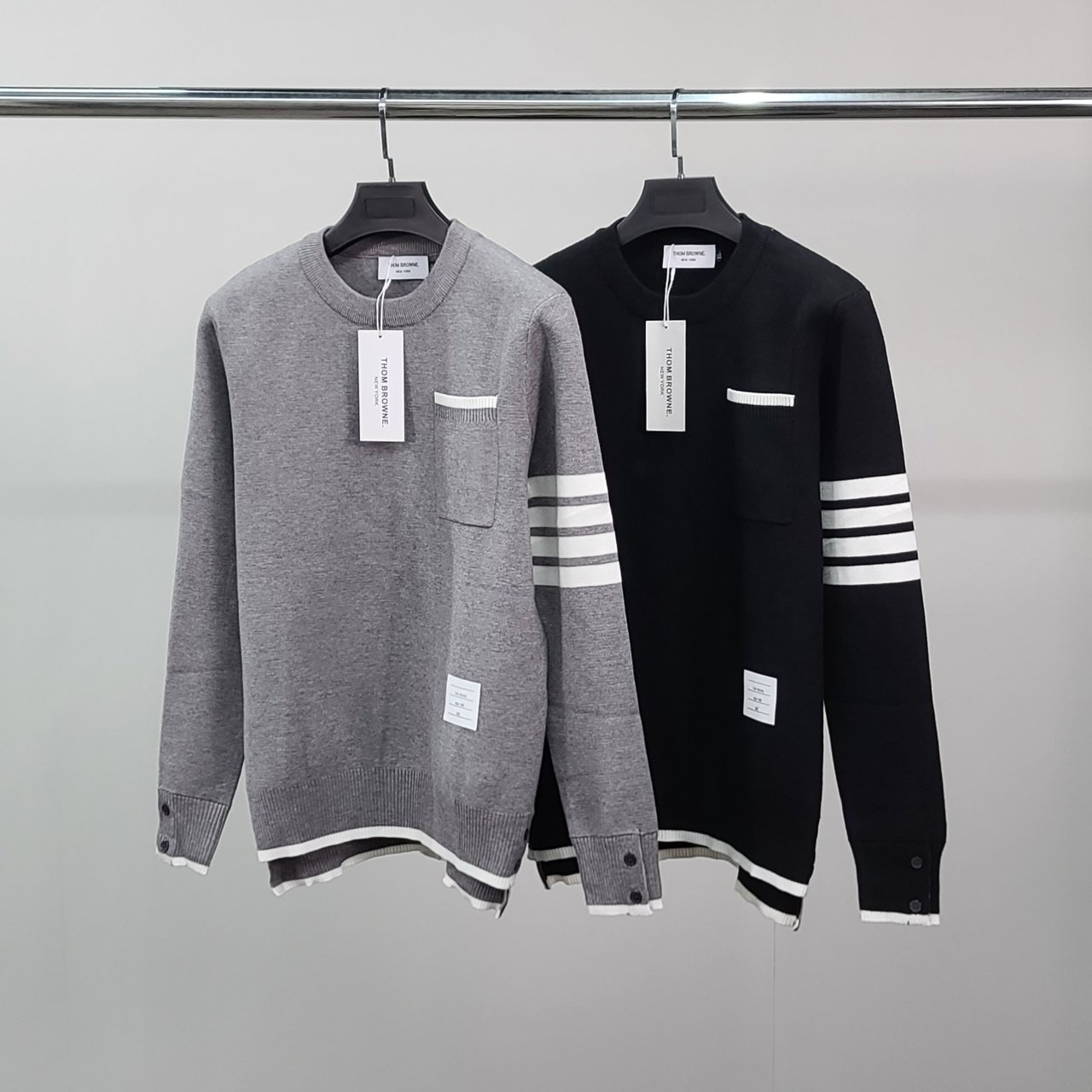 THOM BROWNE 톰브라운 사선완장 라인포켓 울 니트