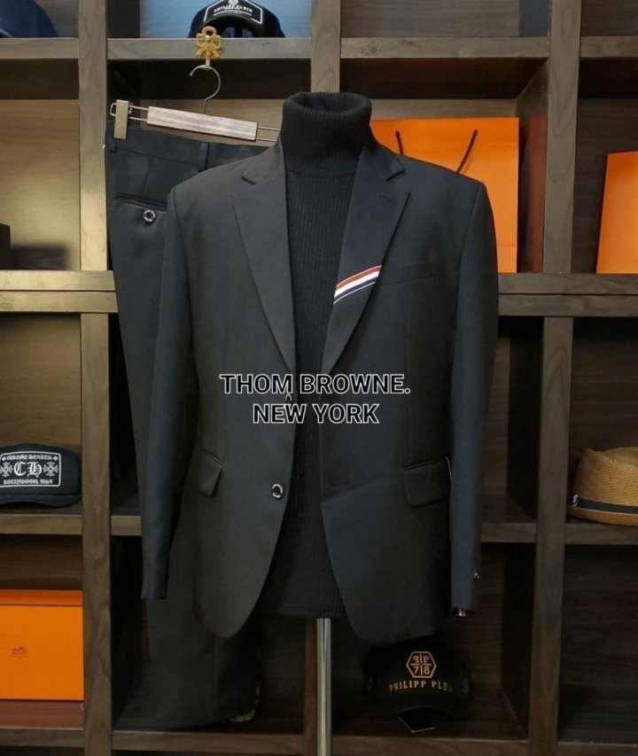 THOM BROWNE 톰브라운 클래식 삼선 라인 슈트 셋트