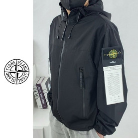 STONE ISLAND 스톤아일랜드 후드 윈드 브레이커