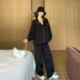 PRADA 프라다 나일론 후드 블루종&팬츠 세트