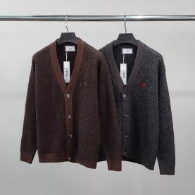 AMI 아미 스몰하트자수 알파카 가디건