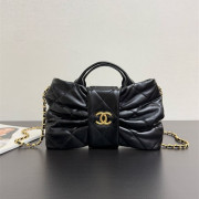 CHANEL 샤넬 맥시 보우백 스몰 (양가죽) AS9801