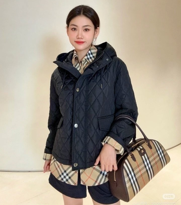 BURBERRY 버버리 누빔 후드 자켓
