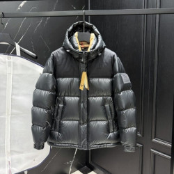 BURBERRY 버버리 로고 패치 다운 패딩 2COLOR