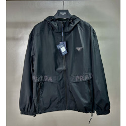 PRADA 프라다 삼각로고 바람막이