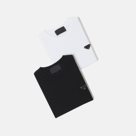 ●3월 판매 11위● PRADA 프라다 삼각 로고 긴팔 2COLOR