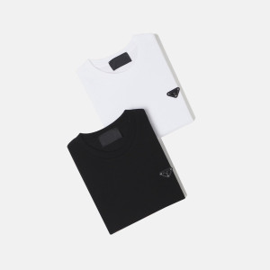 ●3월 판매 11위● PRADA 프라다 삼각 로고 긴팔 2COLOR