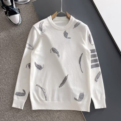 THOM BROWNE 톰브라운 깃털자수 니트 2COLOR