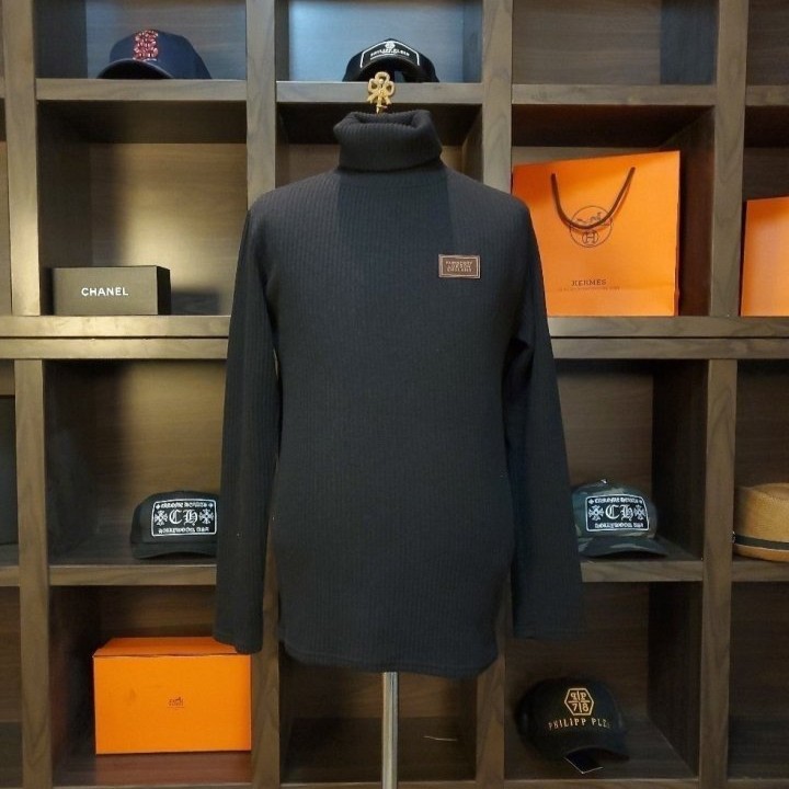 BURBERRY 버버리 가슴 패치 터틀넥