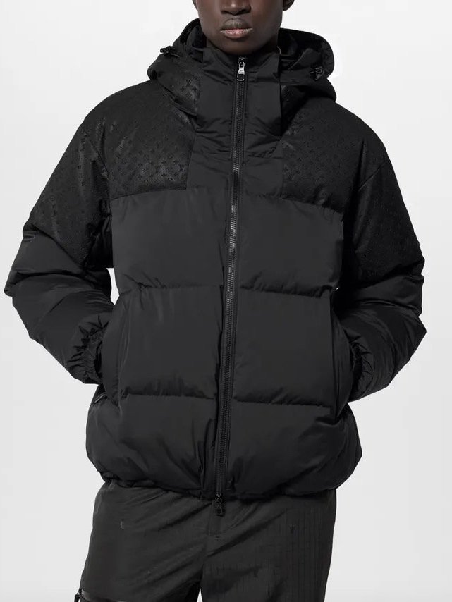 LOUIS VUITTON 루이비통 플레이스드 모노그램 다운 패딩