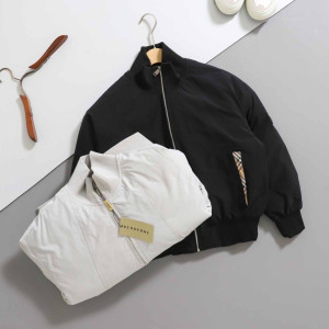 BURBERRY 버버리 포켓 시그니처 체크 패턴 포인트 패딩 자켓