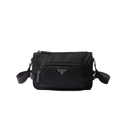 ●실사● 프라다 리나일론 및 사피아노 가죽 숄더 백