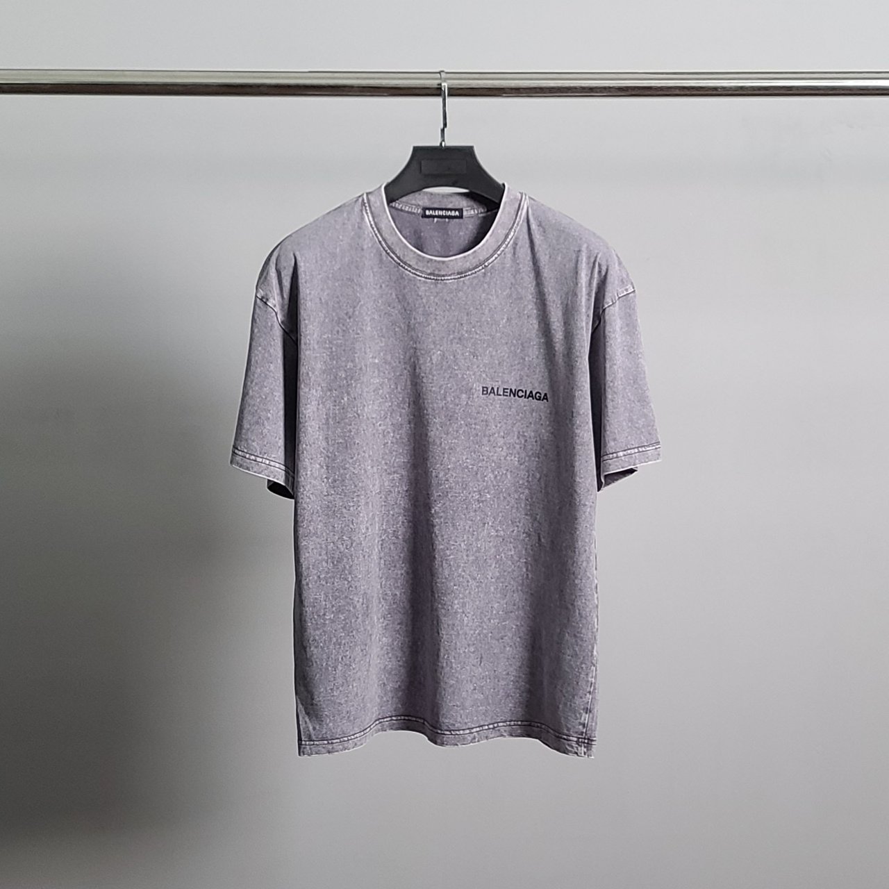 BALENCIAGA 발렌시아가 클래식 피그먼트 반팔티