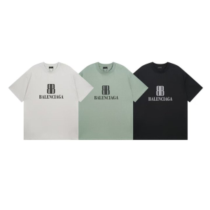 BALENCIAGA 발렌시아가 3266 나노 BB 반팔